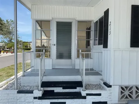 213 Como Drive Venice FL 34285