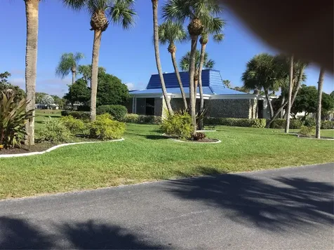 213 Como Drive Venice FL 34285