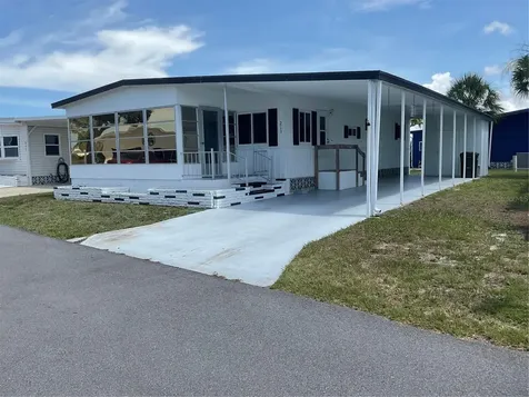 213 Como Drive Venice FL 34285