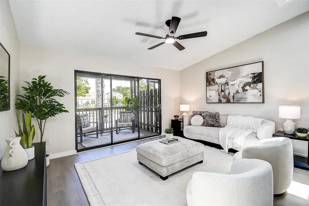 6204 92nd Place N Pinellas Park FL 33782
