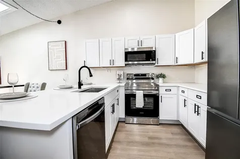 6204 92nd Place N Pinellas Park FL 33782