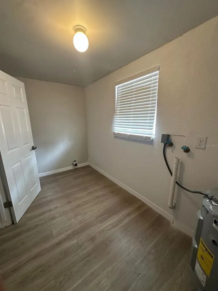 2620 E 33rd Avenue Tampa FL 33610