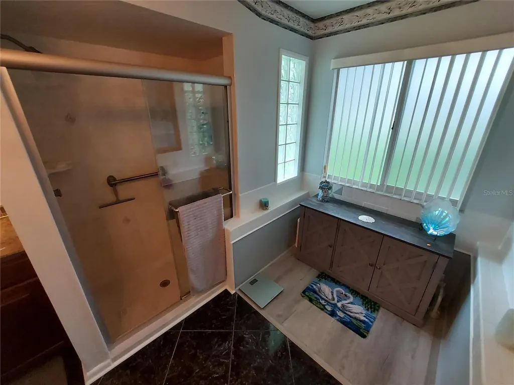 26010 Newcombe Circle Leesburg FL 34748