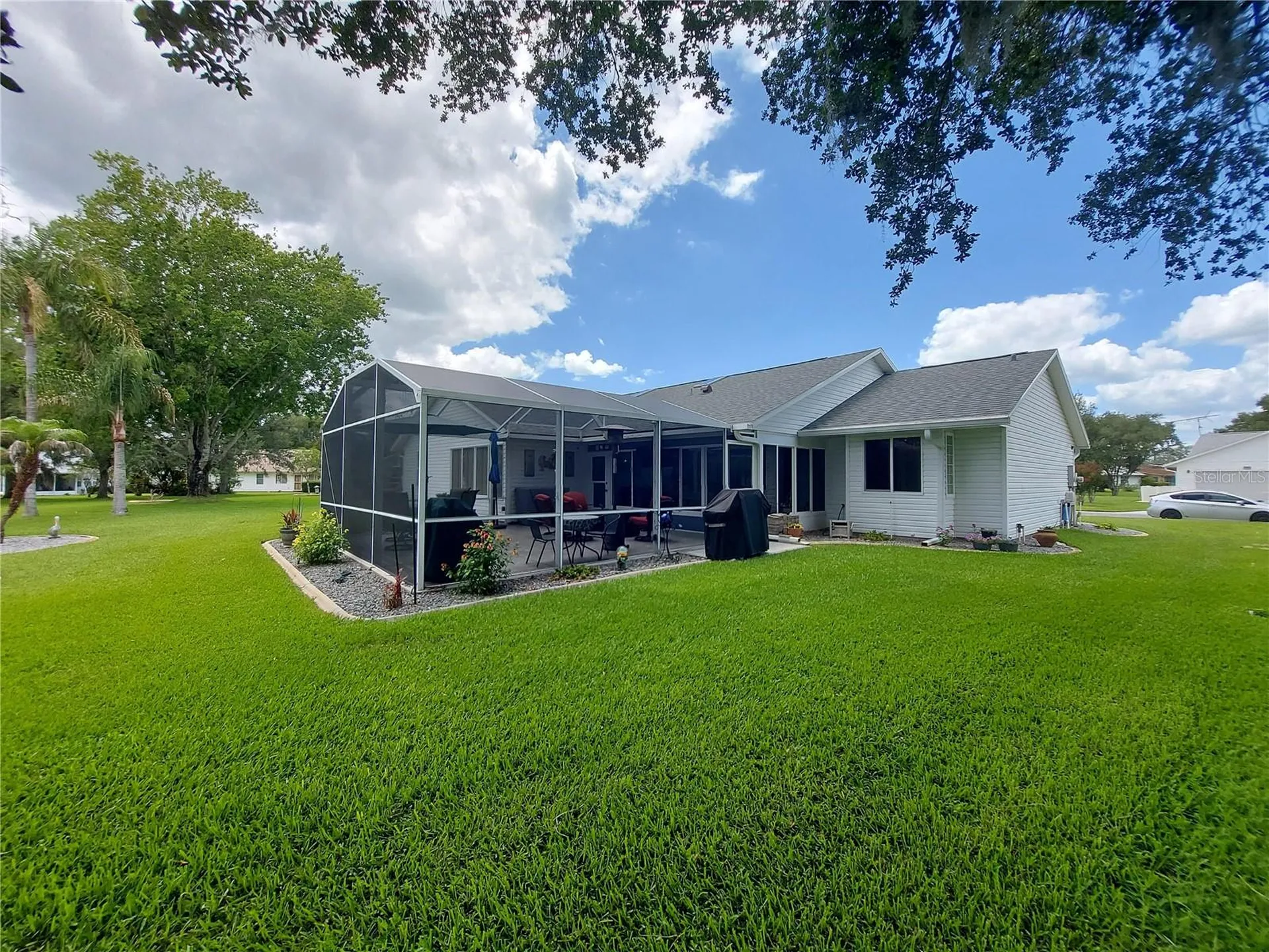 26010 Newcombe Circle Leesburg FL 34748
