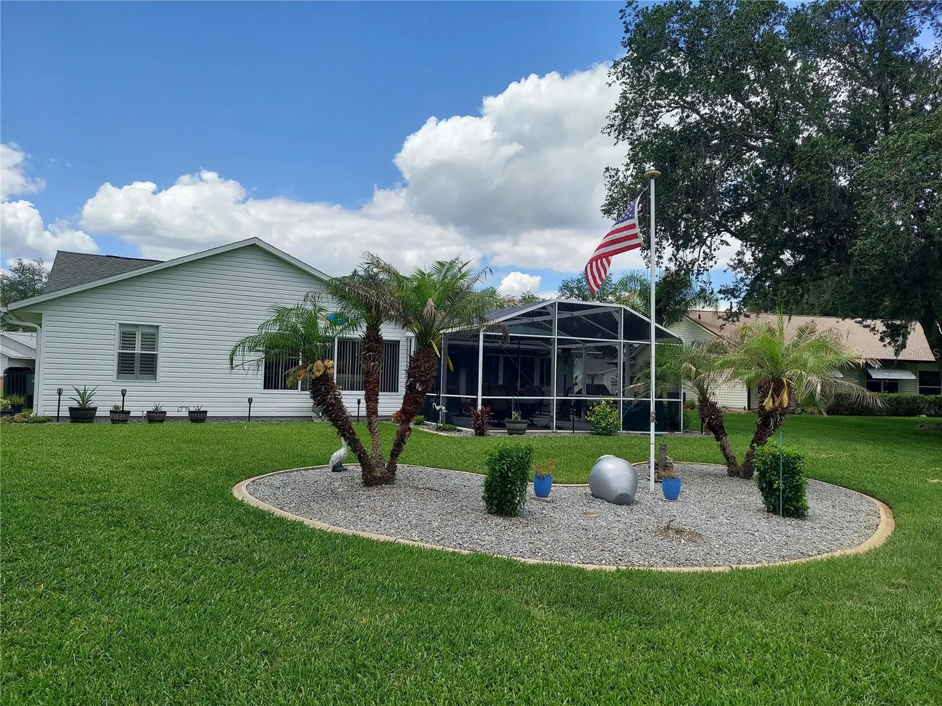 26010 Newcombe Circle Leesburg FL 34748