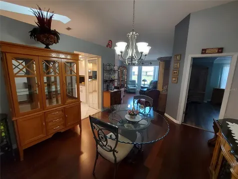 26010 Newcombe Circle Leesburg FL 34748