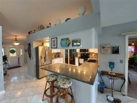 26010 Newcombe Circle Leesburg FL 34748