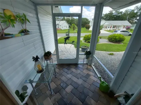 26010 Newcombe Circle Leesburg FL 34748