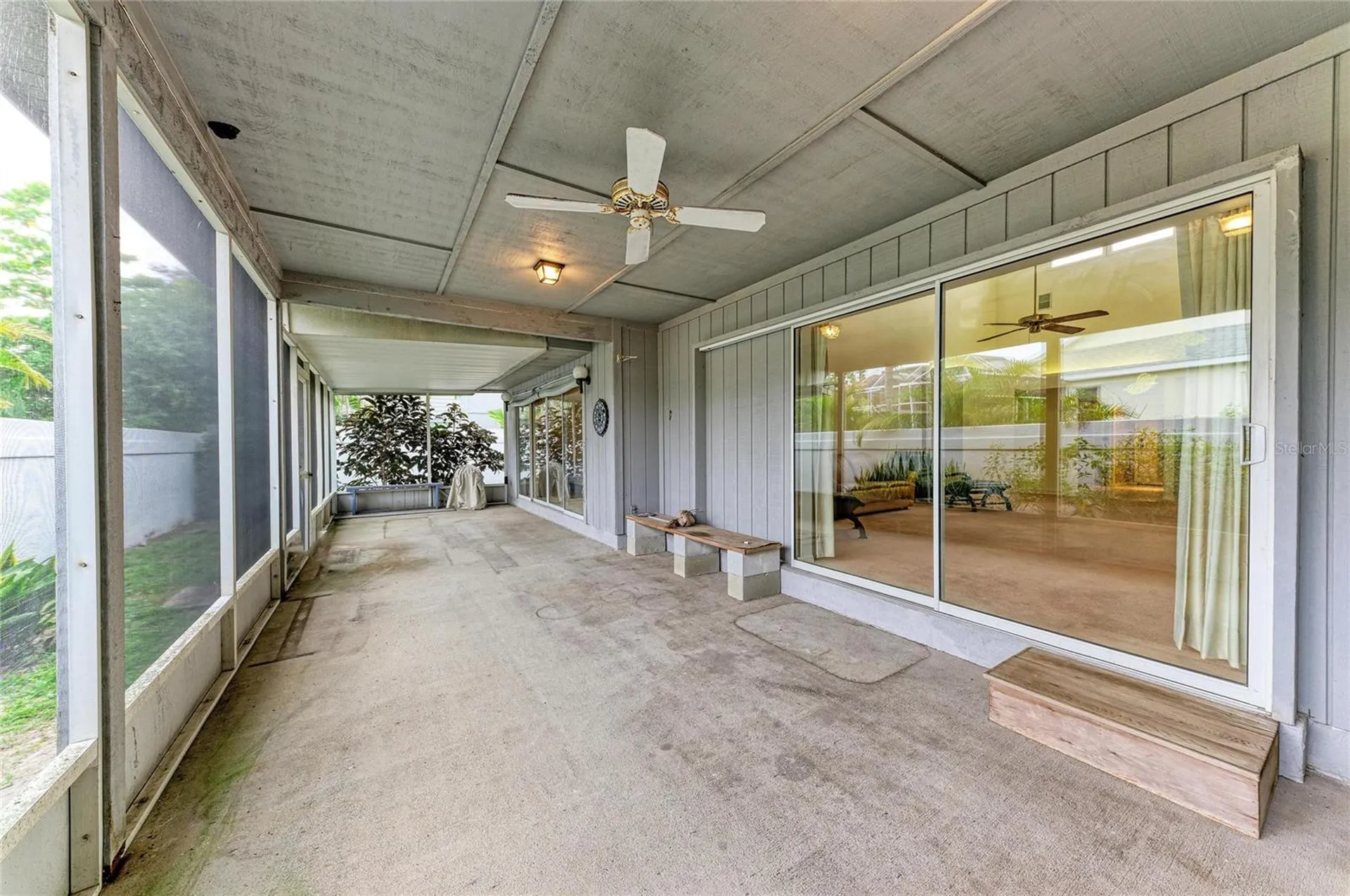 11207 Longwood Court Bradenton FL 34209