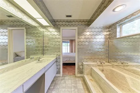 11207 Longwood Court Bradenton FL 34209