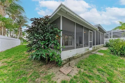 11207 Longwood Court Bradenton FL 34209