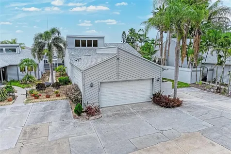 11207 Longwood Court Bradenton FL 34209