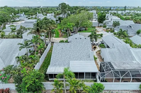 11207 Longwood Court Bradenton FL 34209