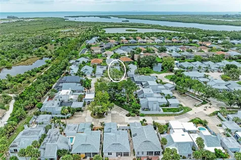 11207 Longwood Court Bradenton FL 34209