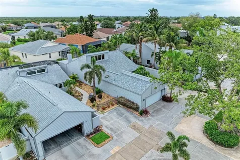 11207 Longwood Court Bradenton FL 34209