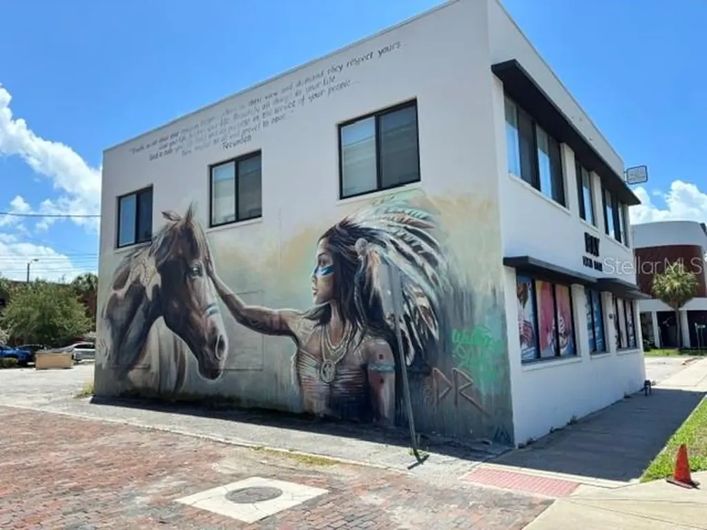 631 4th Street N St Petersburg FL 33701