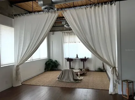 631 4th Street N St Petersburg FL 33701