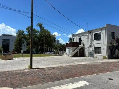 631 4th Street N St Petersburg FL 33701