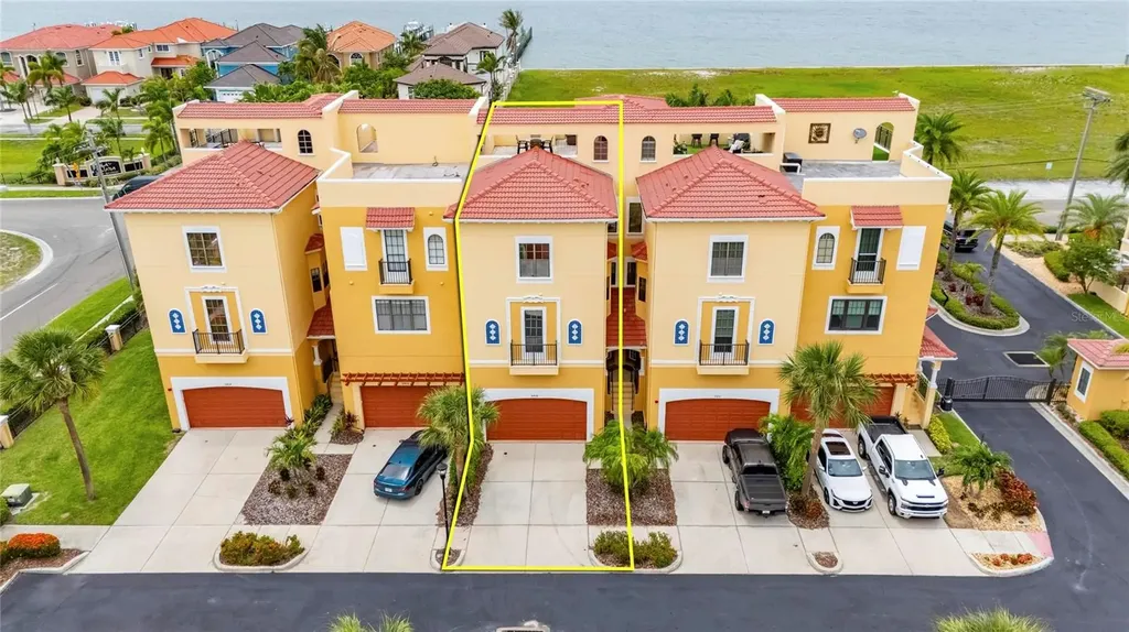 6408 Mayra Shores Lane Apollo Beach FL 33572