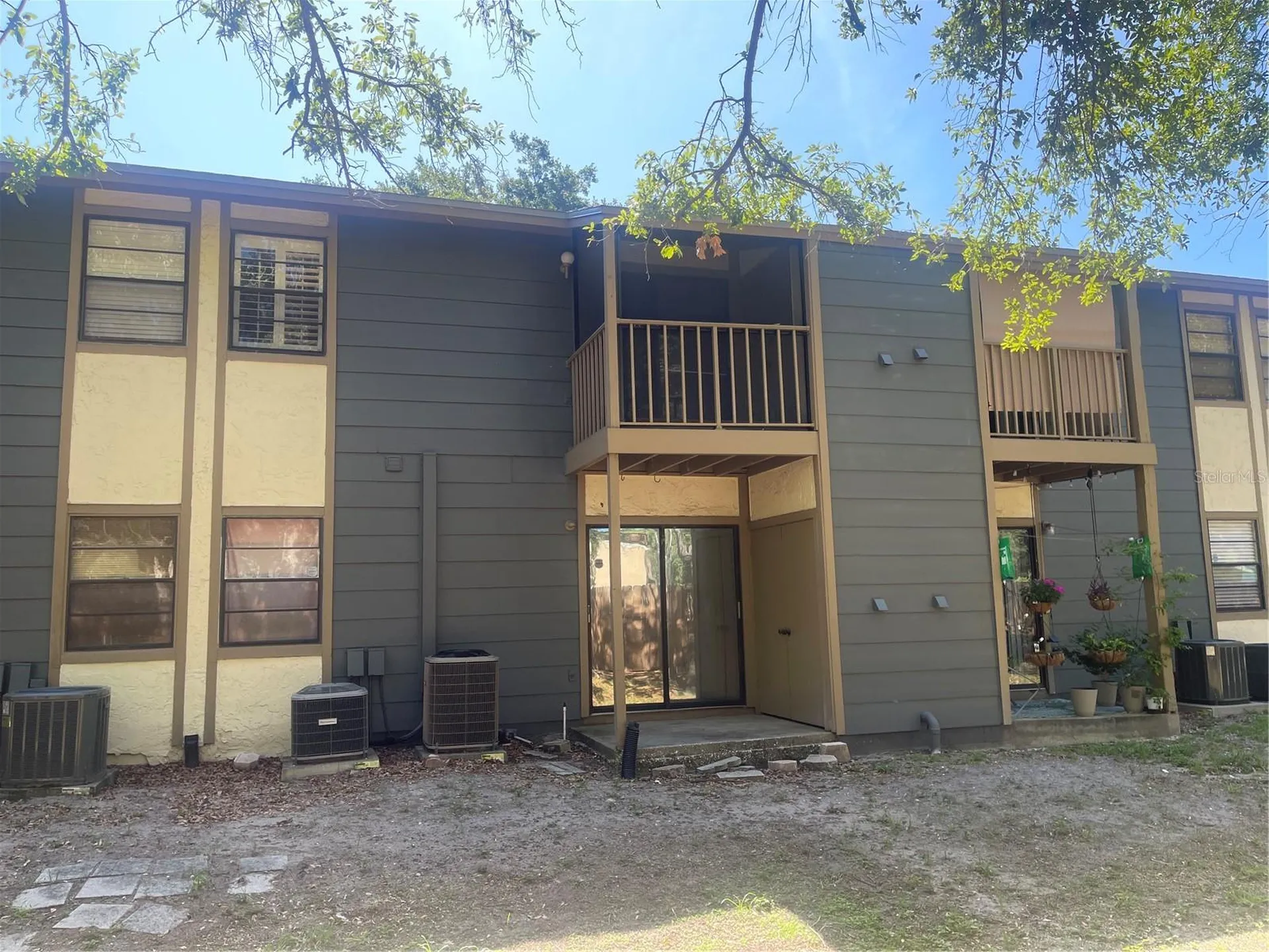 4809 S Mound Avenue Tampa FL 33611