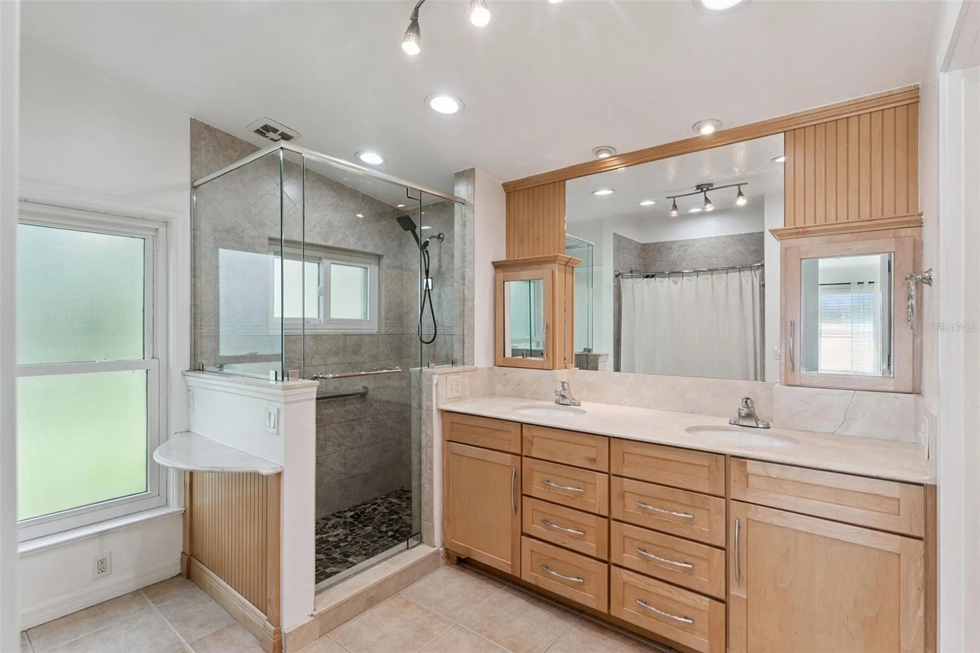 5583 Jessamine Lane Orlando FL 32839