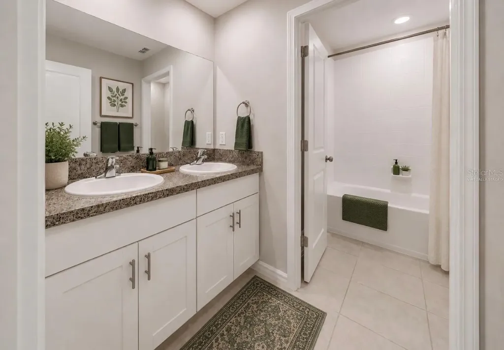 15735 Fort Island Place Sun City Center FL 33573