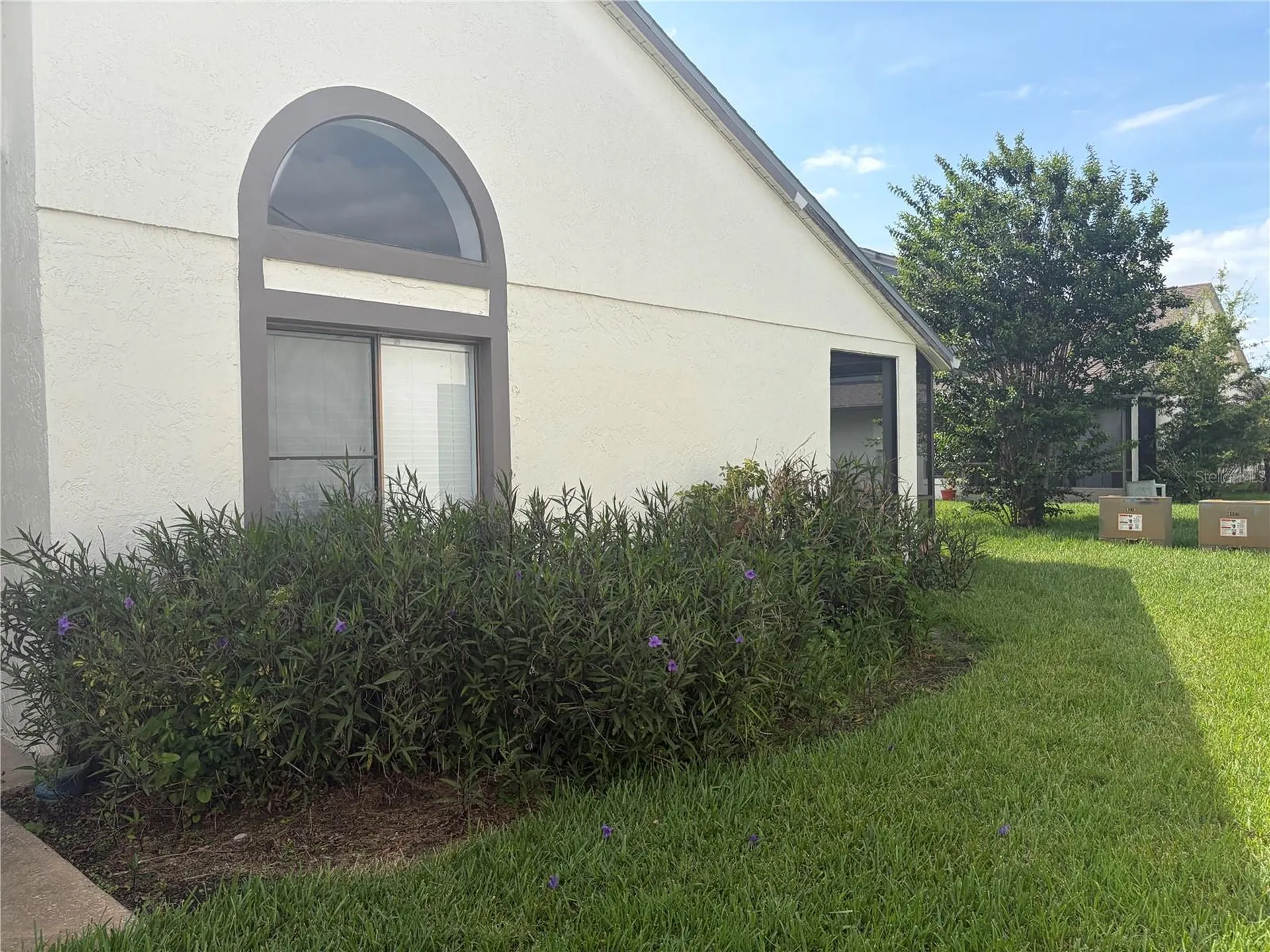 31 Lakepointe Circle Kissimmee FL 34743