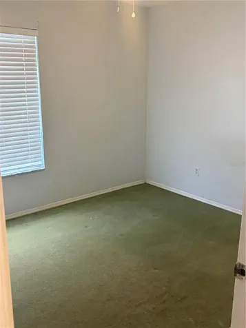 31 Lakepointe Circle Kissimmee FL 34743