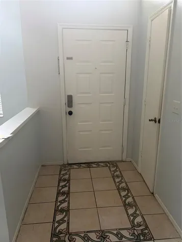 31 Lakepointe Circle Kissimmee FL 34743