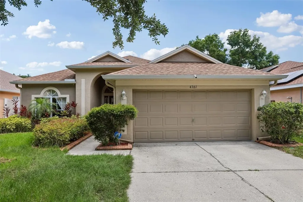 4761 Whispering Wind Avenue Tampa FL 33614
