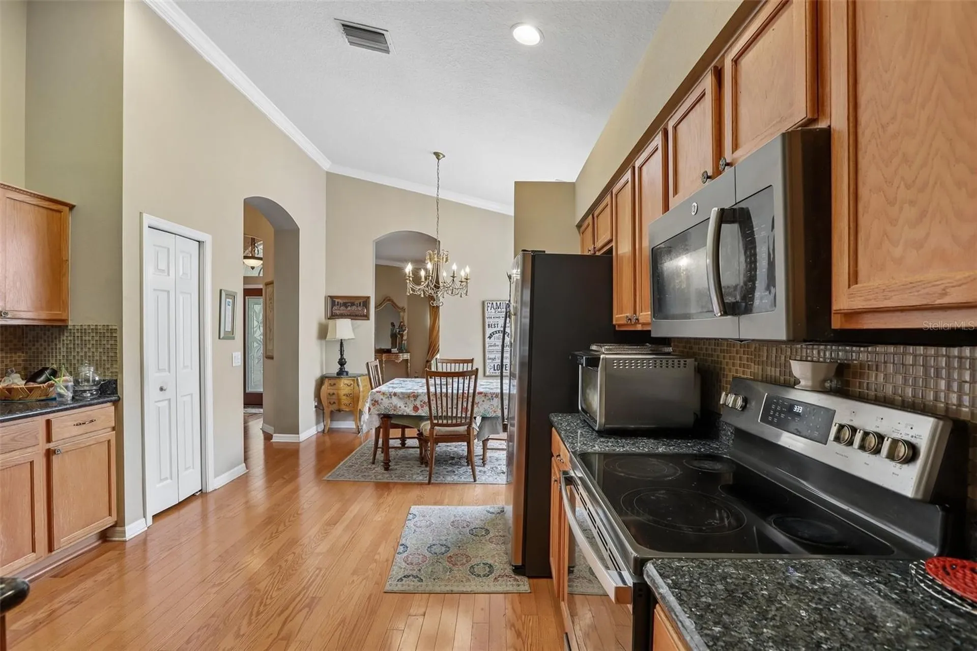 4761 Whispering Wind Avenue Tampa FL 33614