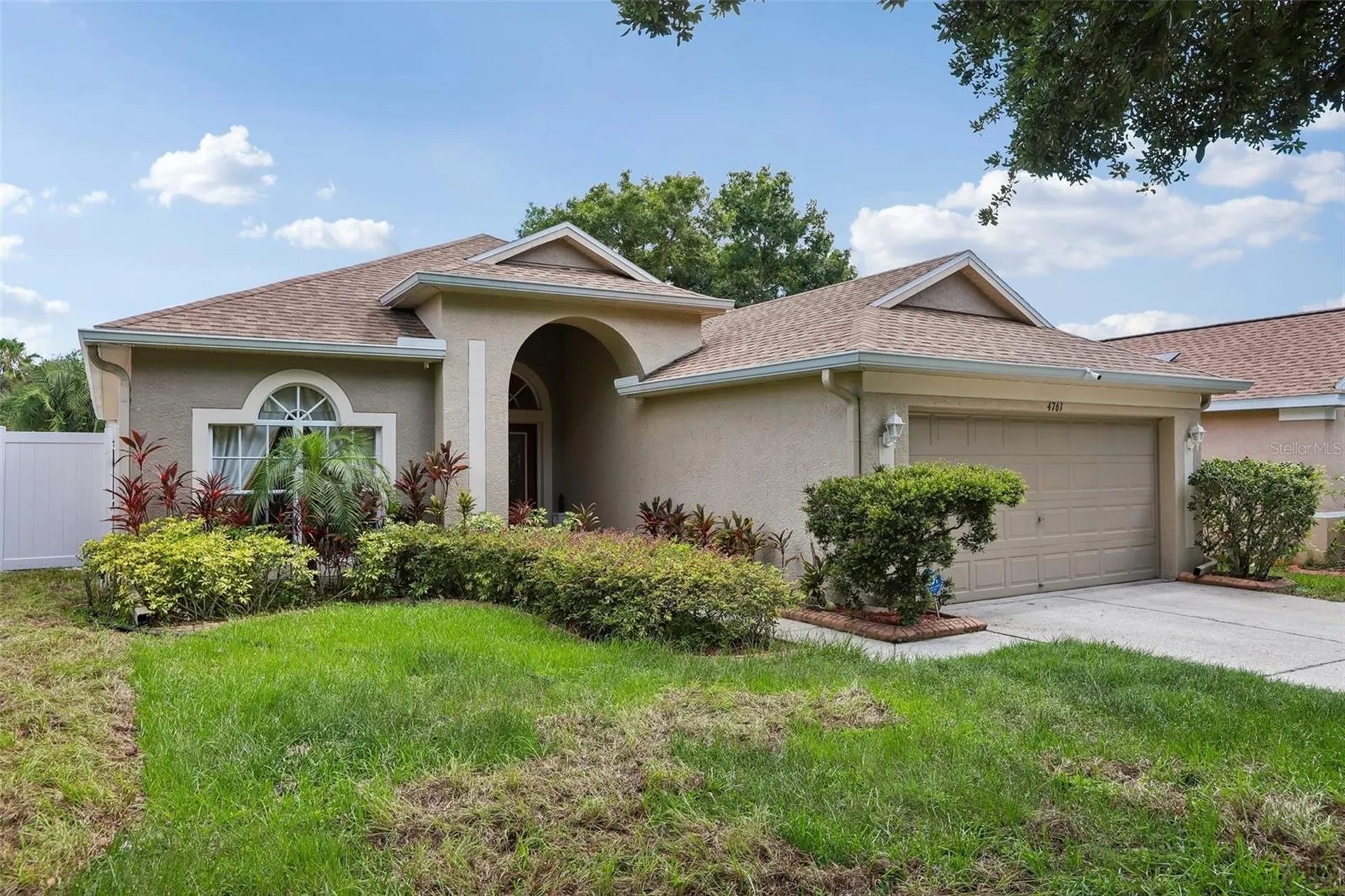 4761 Whispering Wind Avenue Tampa FL 33614