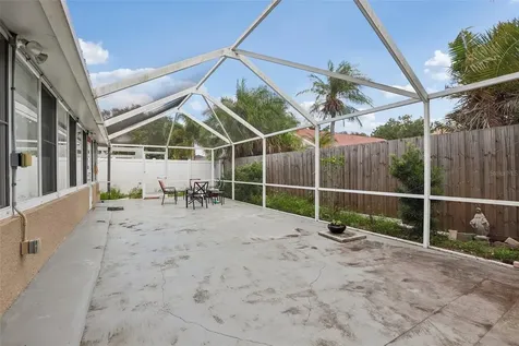 4761 Whispering Wind Avenue Tampa FL 33614