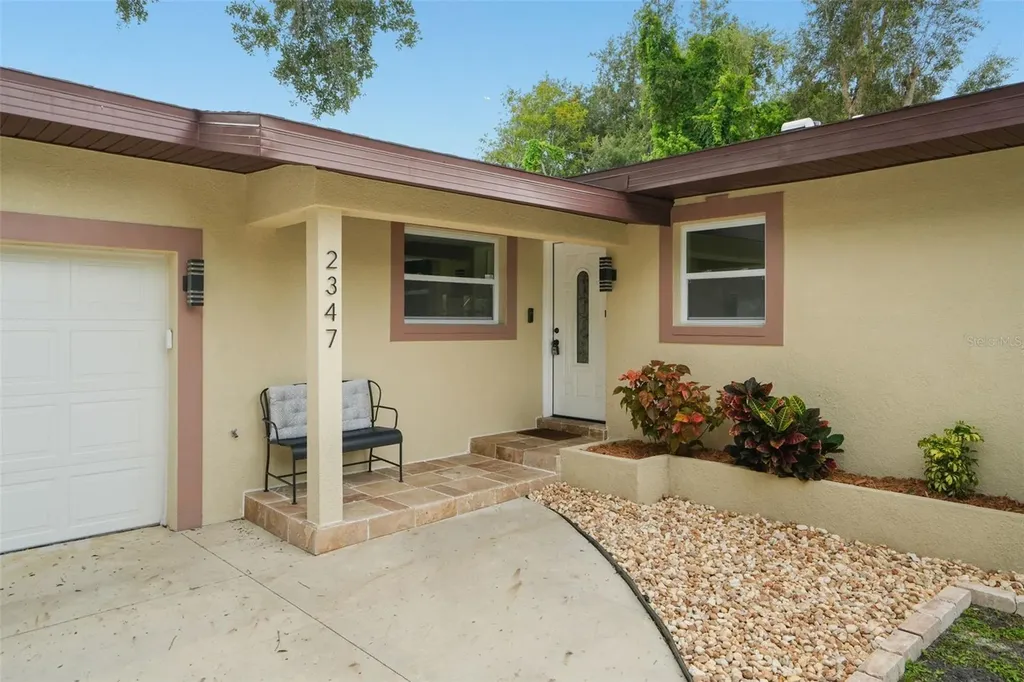 2347 Dora Drive Clearwater FL 33765