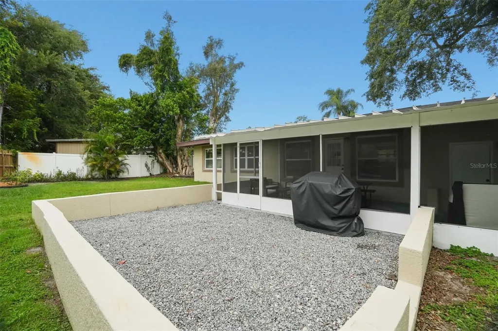 2347 Dora Drive Clearwater FL 33765