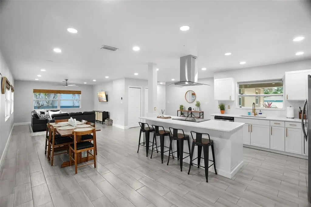 2347 Dora Drive Clearwater FL 33765
