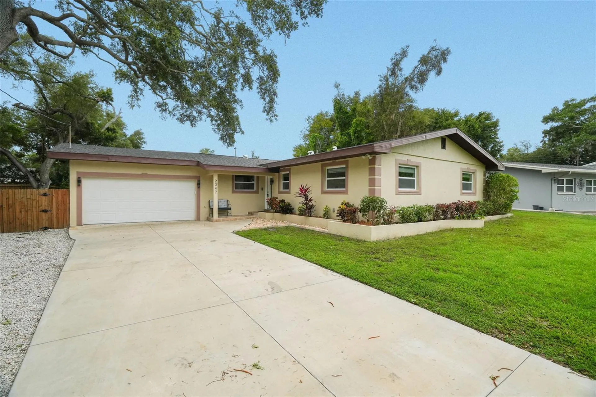 2347 Dora Drive Clearwater FL 33765