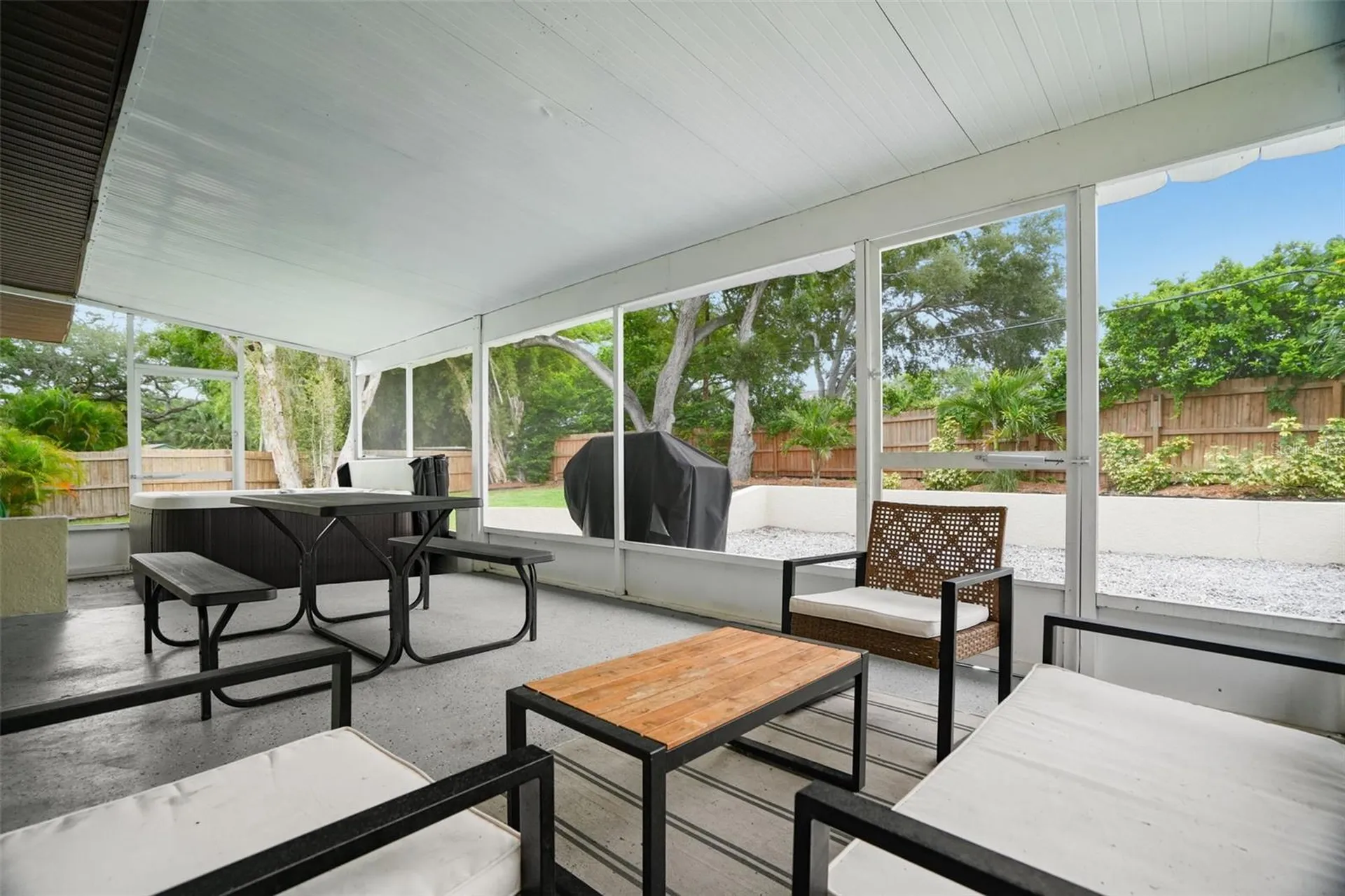 2347 Dora Drive Clearwater FL 33765