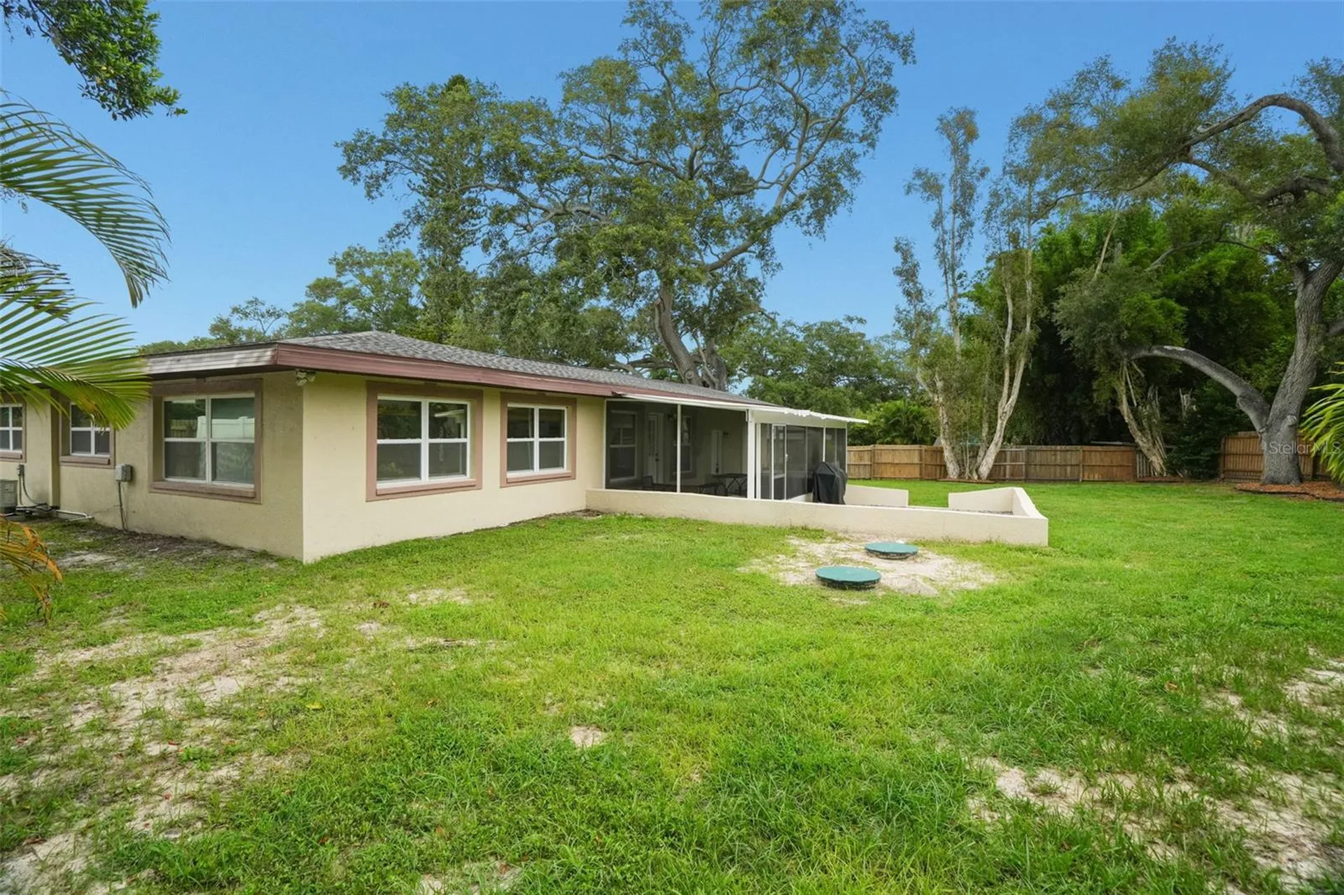 2347 Dora Drive Clearwater FL 33765