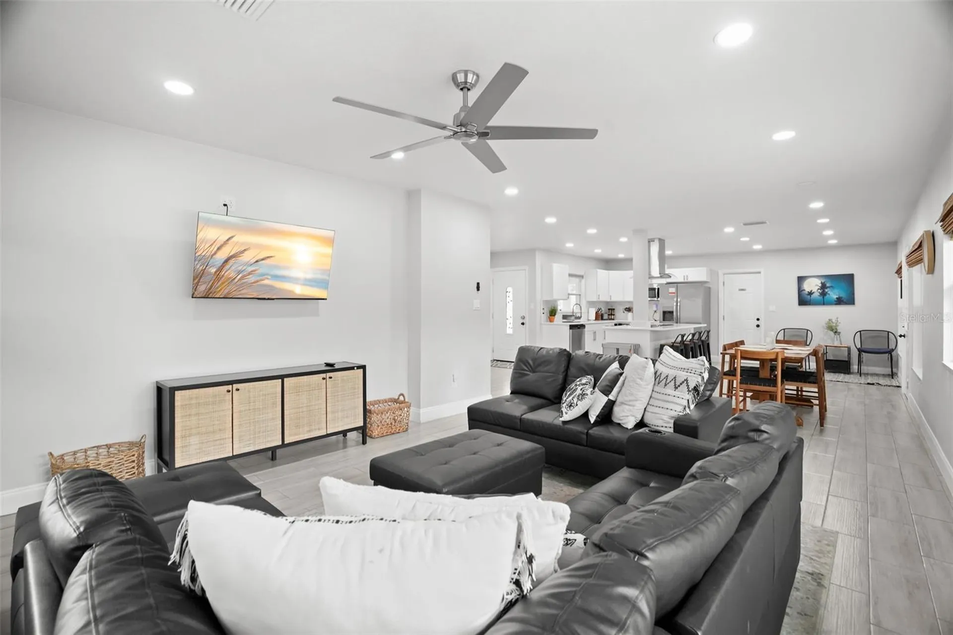 2347 Dora Drive Clearwater FL 33765