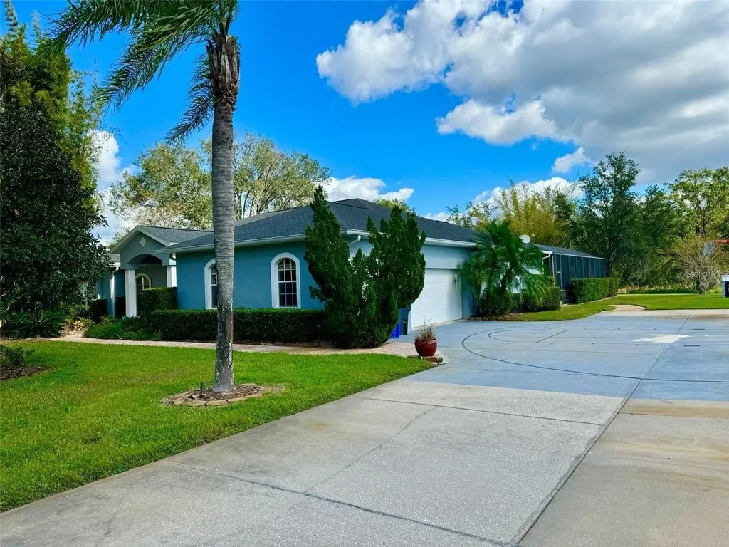 2837 Sherry Brook Lane Lutz FL 33559