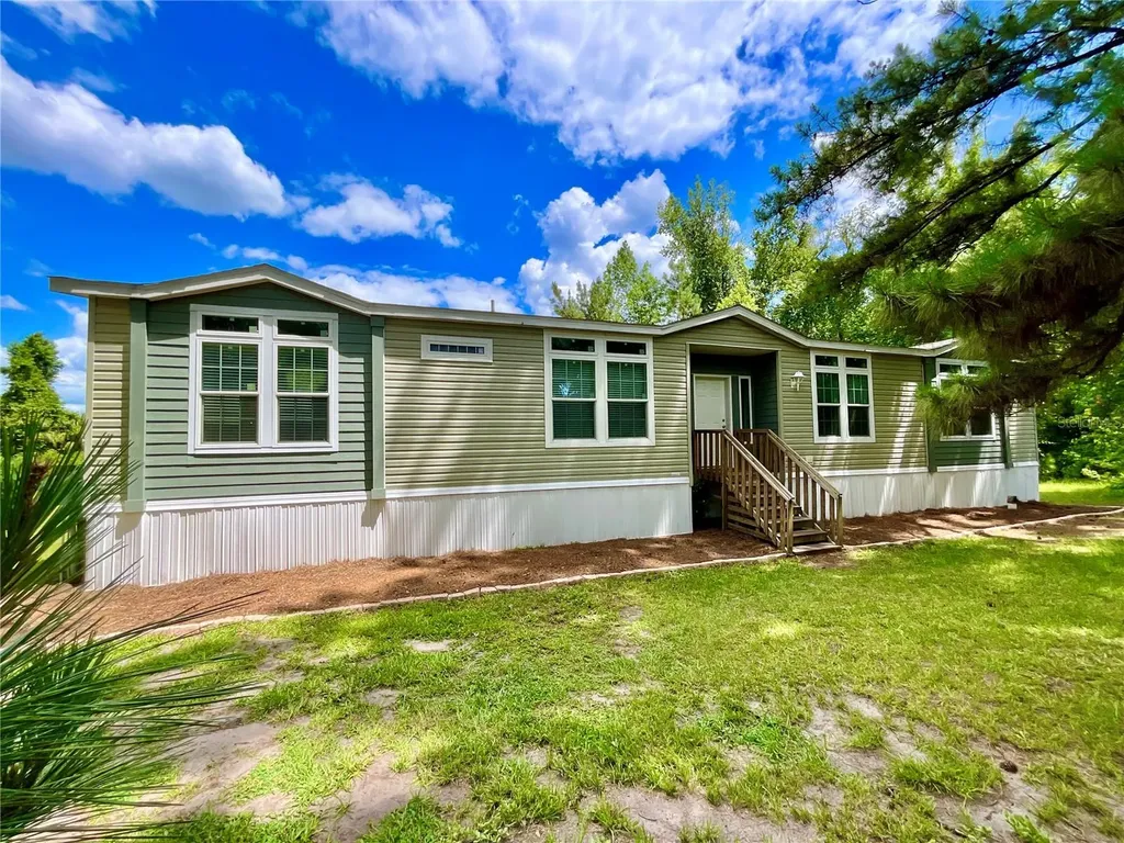 122 Tanner Road Florahome FL 32140