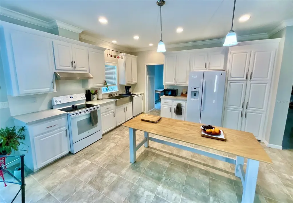 122 Tanner Road Florahome FL 32140