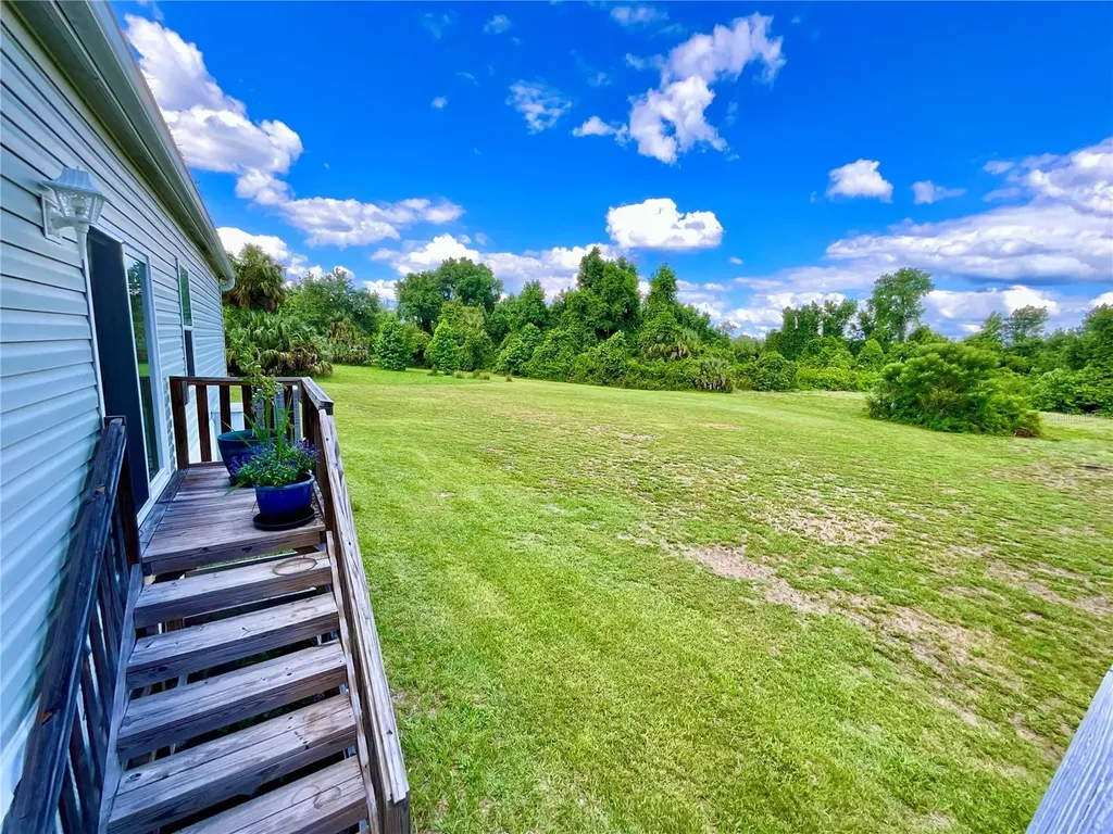 122 Tanner Road Florahome FL 32140