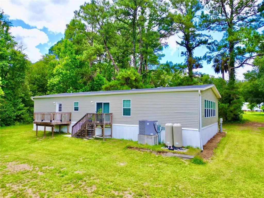 122 Tanner Road Florahome FL 32140