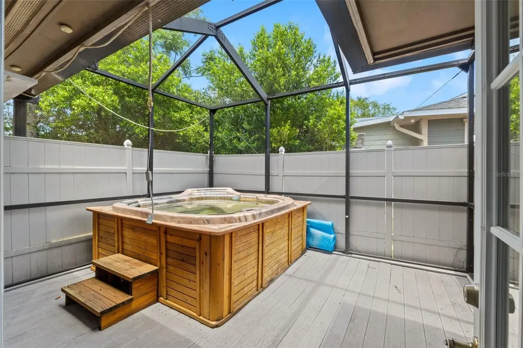 7447 Dundee Way Weeki Wachee FL 34613