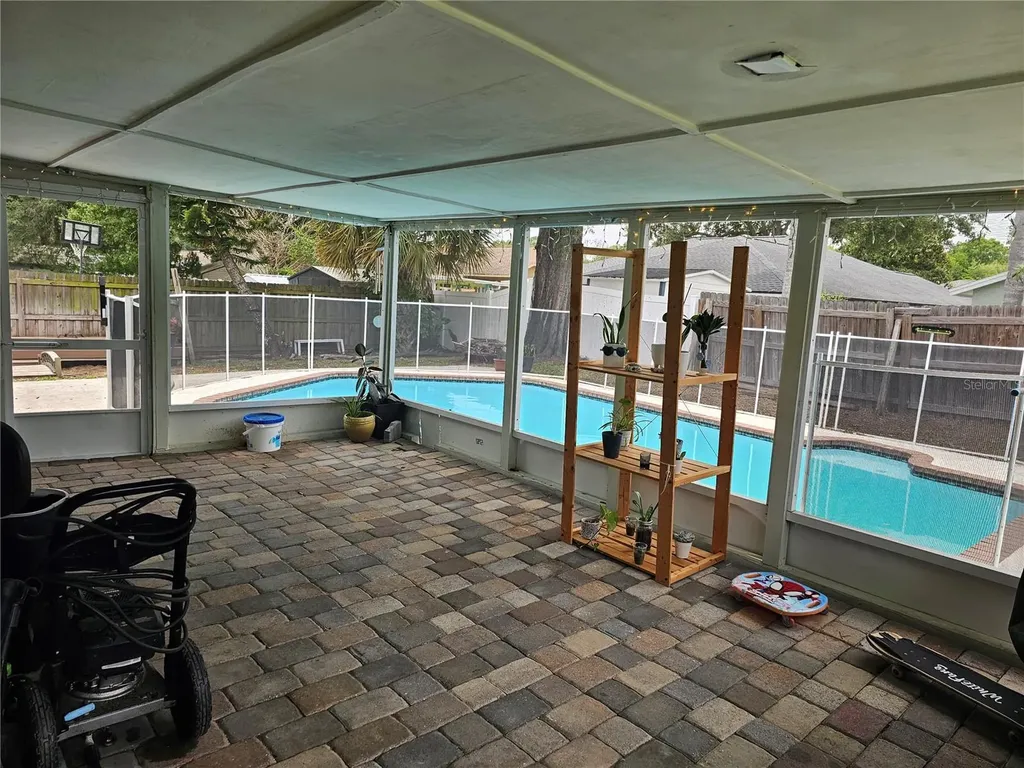 18322 Swan Lake Drive Lutz FL 33549