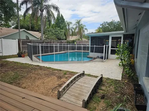 18322 Swan Lake Drive Lutz FL 33549