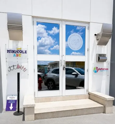 Acerina #7 Urb. Muñoz Rivera (ave. Martinez Nadal) Guaynabo PR 00969
