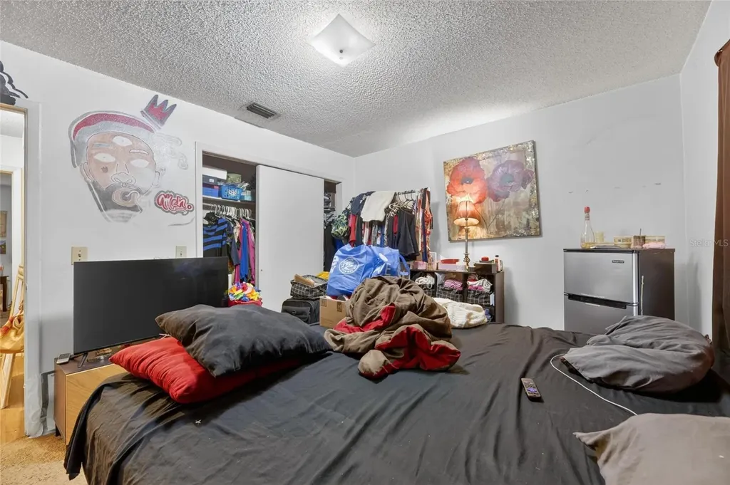 8725 N 46th Street Tampa FL 33617
